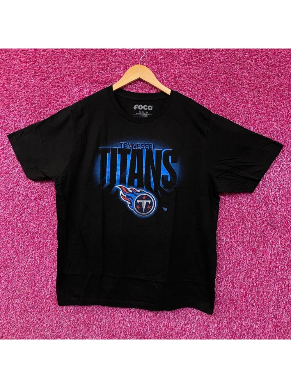 FOCO NFL Tennessee Titans Team Logo Graphic T-Shirt XL